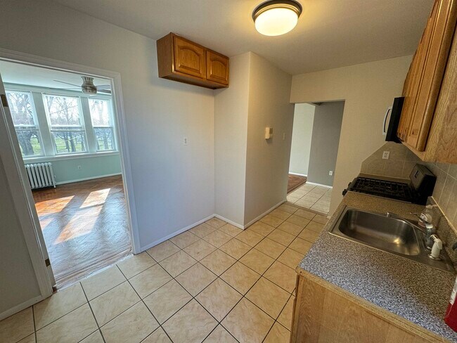 Building Photo - 157-159-159 W 48th St