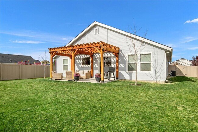Building Photo - 12107 W Terrazzo Dr