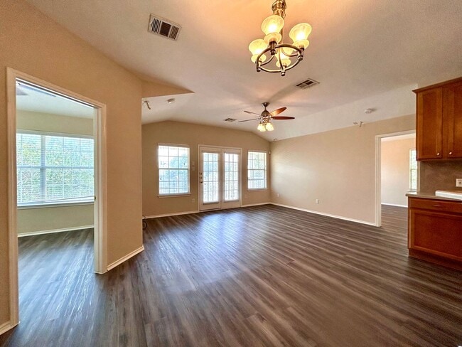 Building Photo - 1900 Scofield Ridge Pkwy