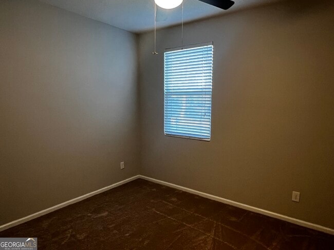 Building Photo - 214 Brooklet Cir