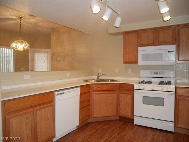 Building Photo - 9303 Gilcrease Ave