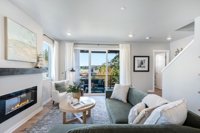 Building Photo - 4 Bed | 3.5 Bathroom | 1840 Sq Ft | $3,400