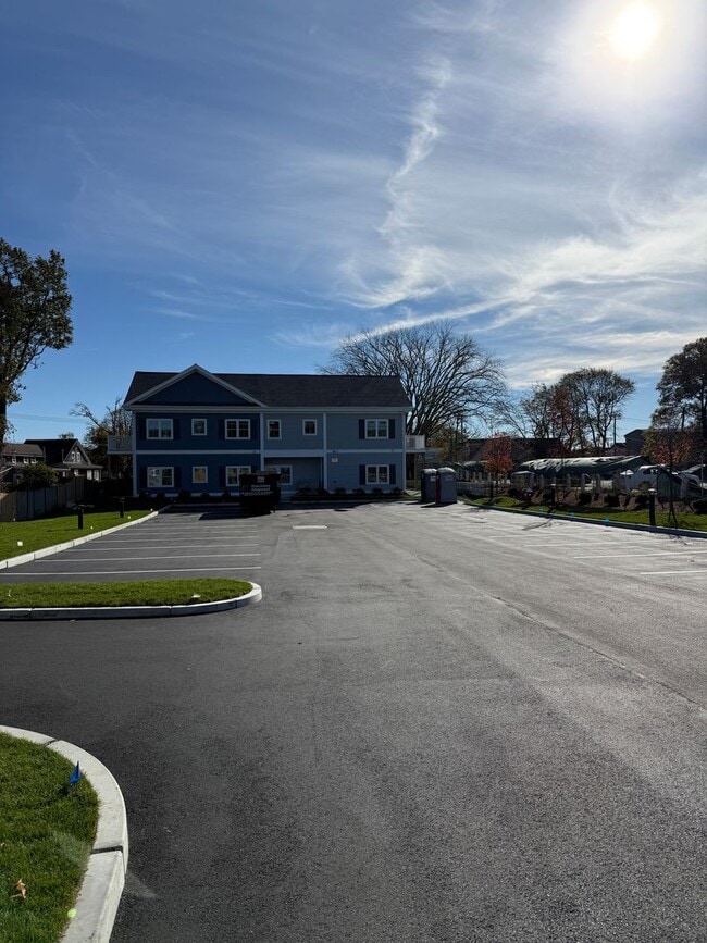 Building Photo - Joseph Baker House