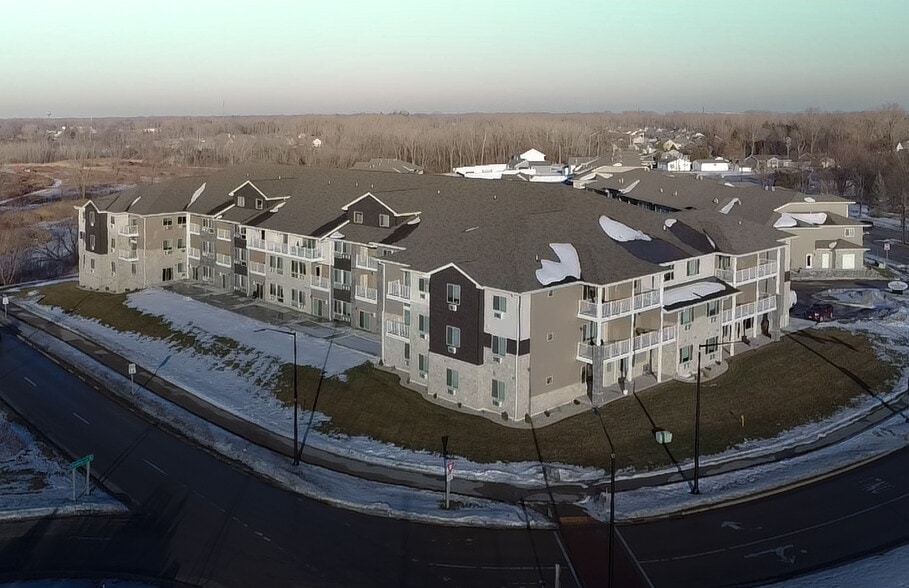 Building Photo - Duck Creek Landing Apartments