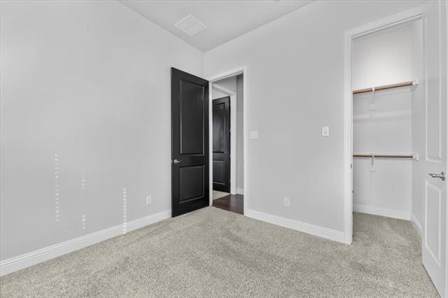 Building Photo - 6320 Starr Dr.