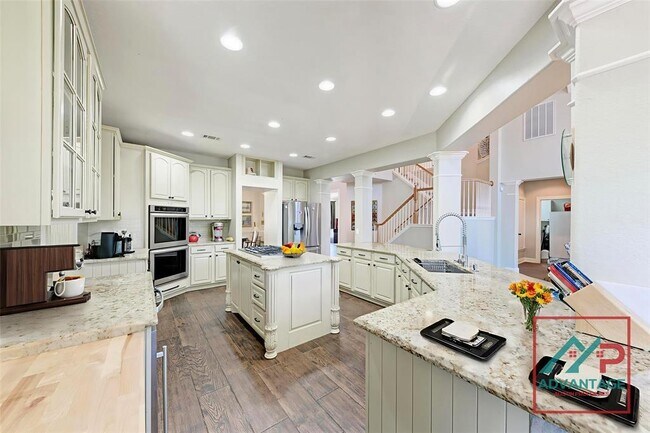 Building Photo - 8236 Phantom Canyon Dr