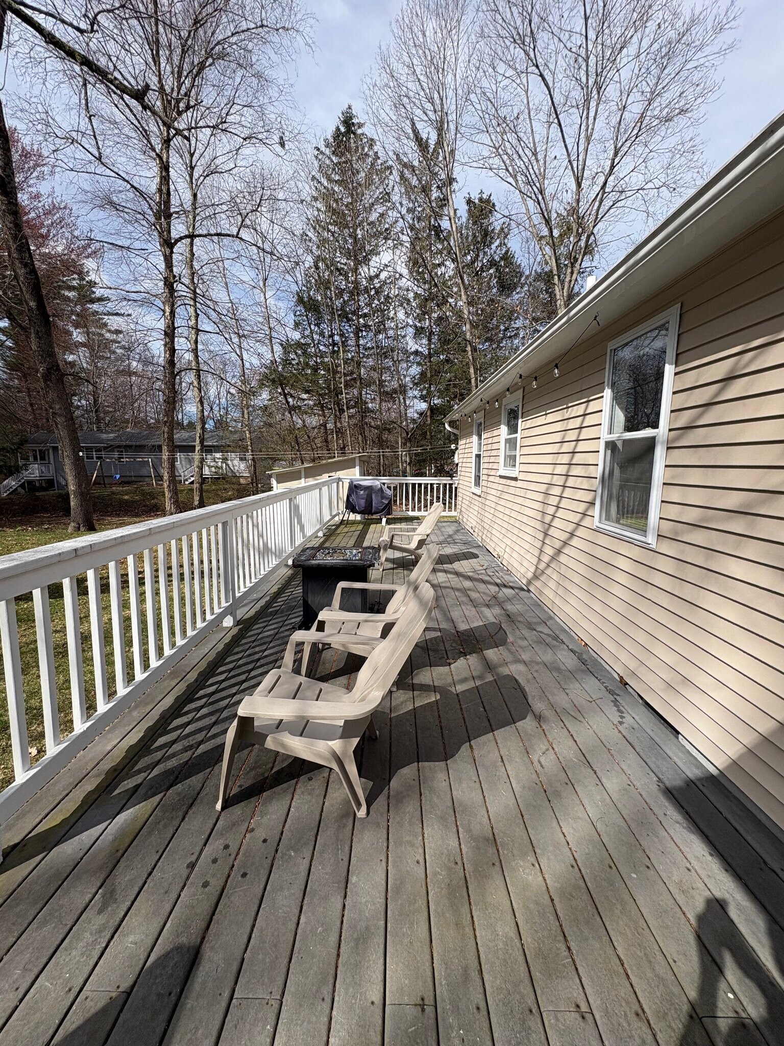 Building Photo - 8 Carter Rd