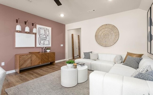 Building Photo - 805 Falls Grove Trl