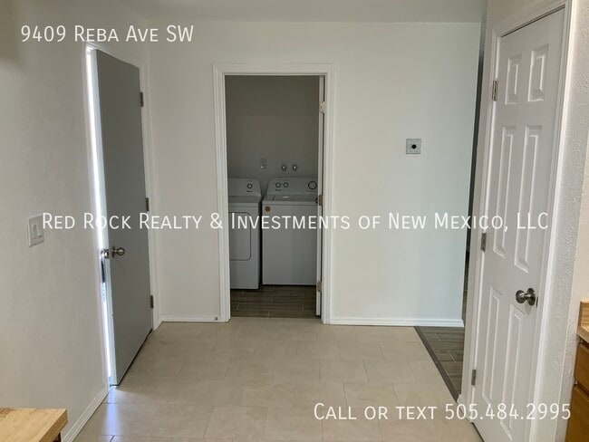 Building Photo - 9409 Reba Ave SW