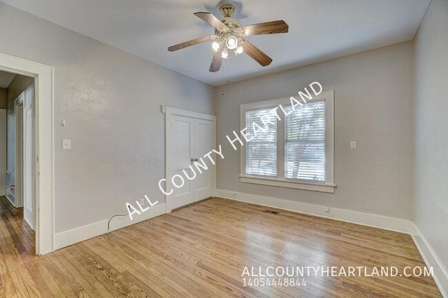 Building Photo - 801 North Blvd