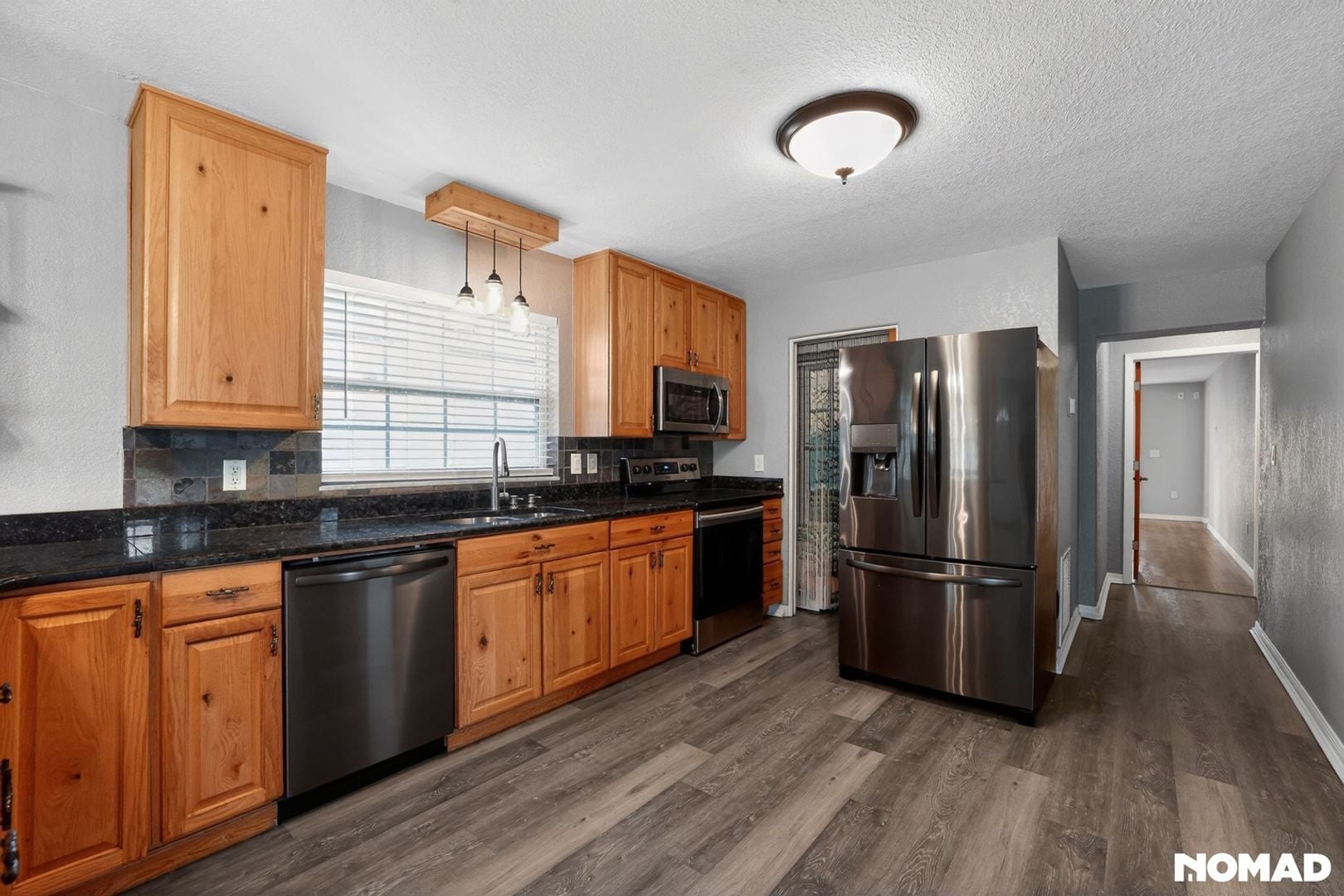 Building Photo - 516 3rd Ave NE