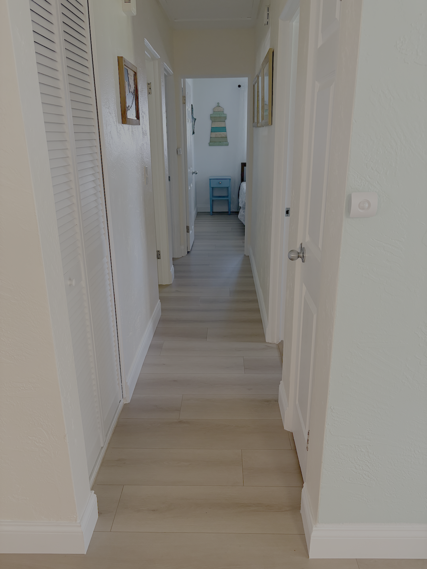 Building Photo - 262 43rd Ave NE