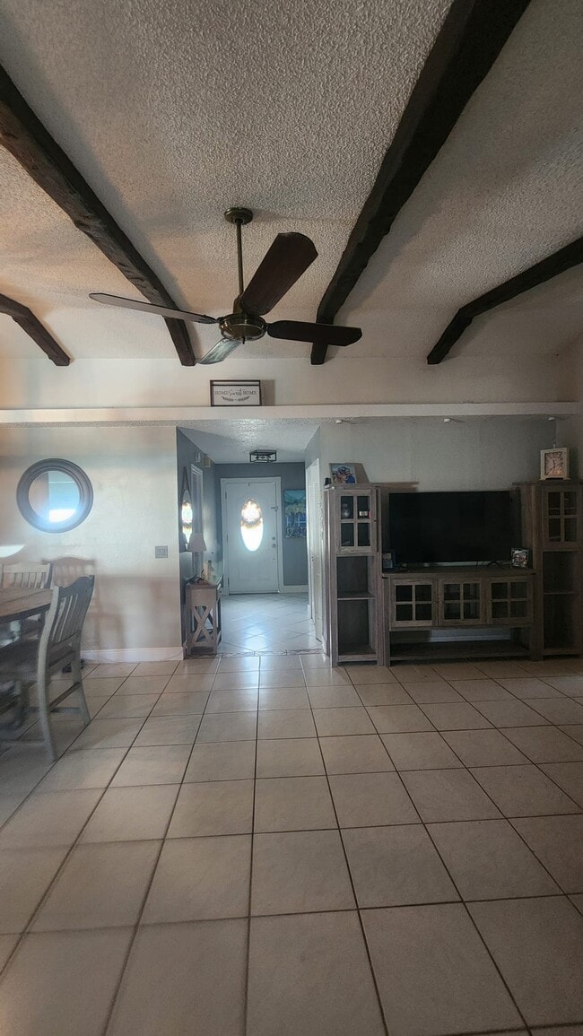 Building Photo - 2905 Autumnwood Trail