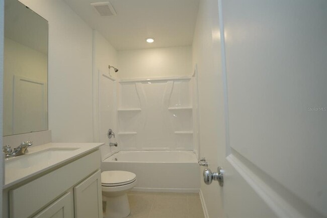 Building Photo - 3055 TOTEM Rd