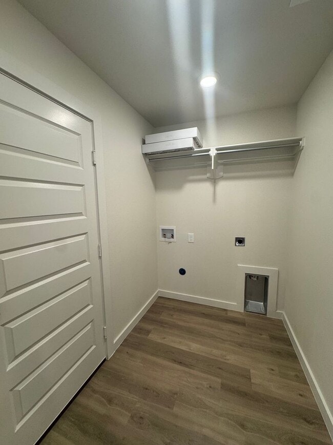 Building Photo - Brand New Construction 3/2/2 in Homestead!!! 1/2 off special 1st month's rent