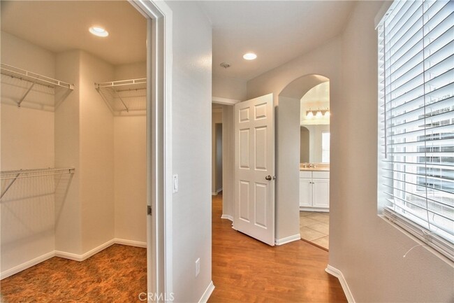 Building Photo - 35734 Sundew Ln