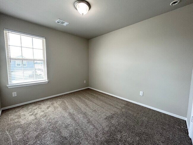 Building Photo - 12626 Alta Vista