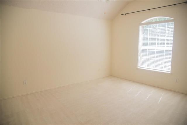 Building Photo - 8240 Fountain Ridge Dr