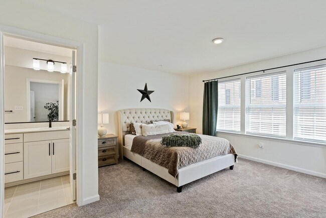 Building Photo - 9378 Seney Ln