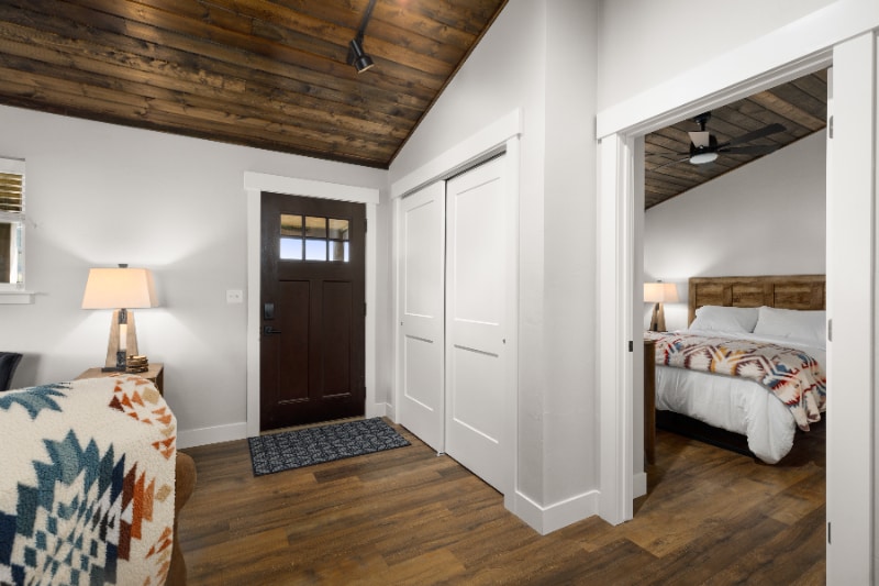 Building Photo - 916 Jensen Rd