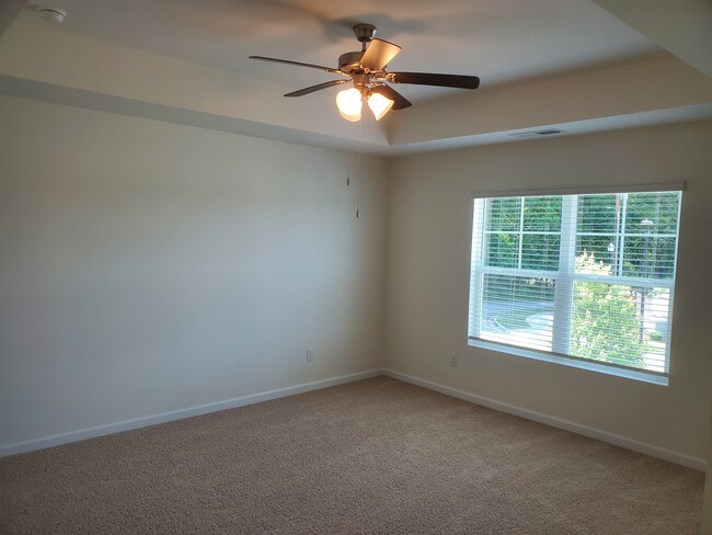 Building Photo - 4277 Arcadia Dr