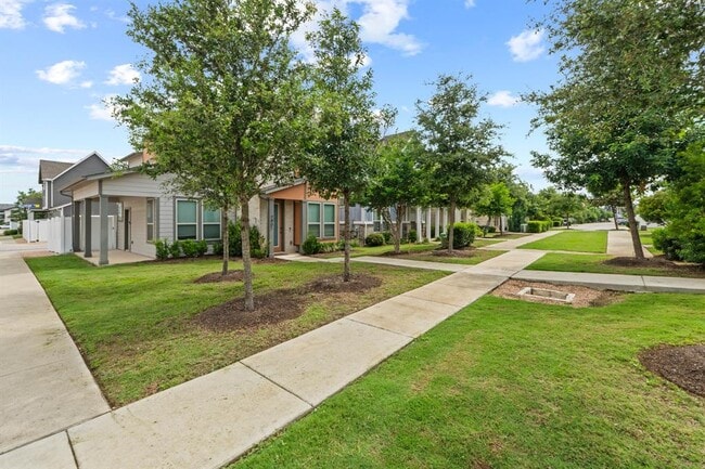 Building Photo - 7907 Mellencamp Dr