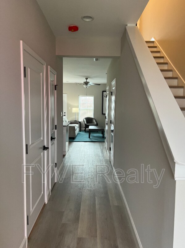 Building Photo - 3122 Rustic Charm Way