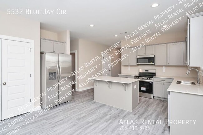 Building Photo - 5532 Blue Jay Cir