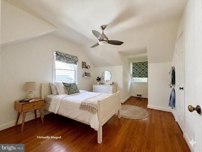 Building Photo - 5015 Fulton St NW