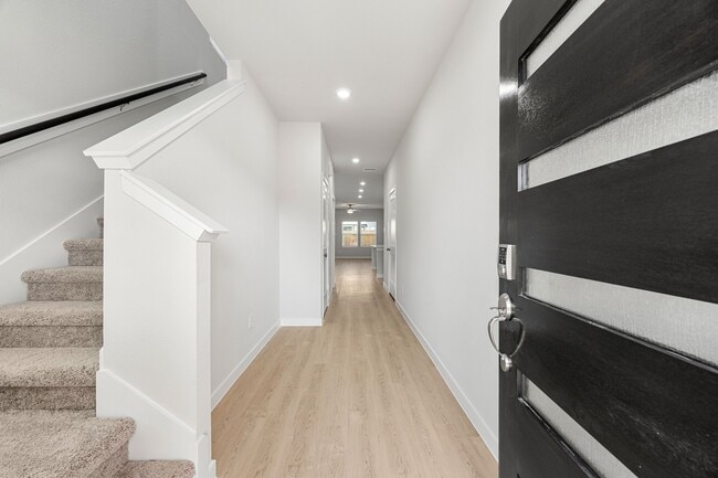 Building Photo - 302 Brazen Forest Trl