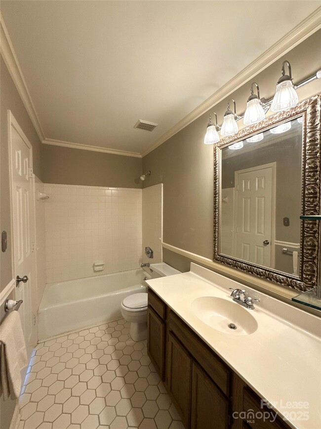 Building Photo - 9909 Elm Creek Ln
