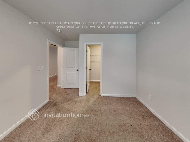 Building Photo - 5213 Cameron Cmns Pkwy