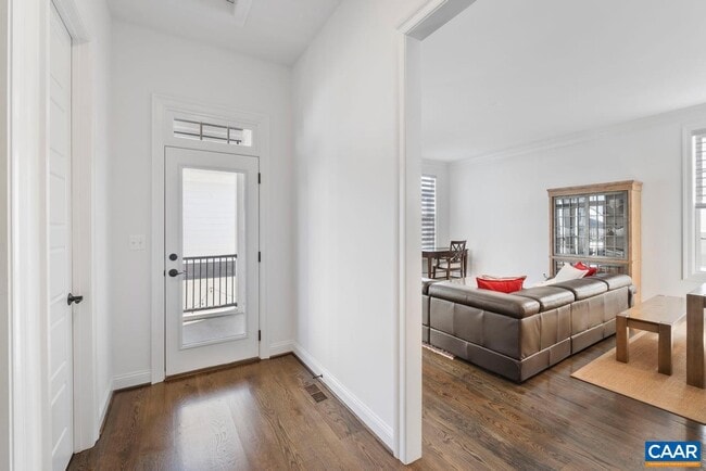 Building Photo - 1160 Colbert St