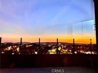 Building Photo - 112 AWNING