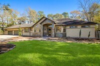 Building Photo - 5 Oak Crest Cir