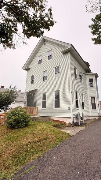 Building Photo - 13 West St