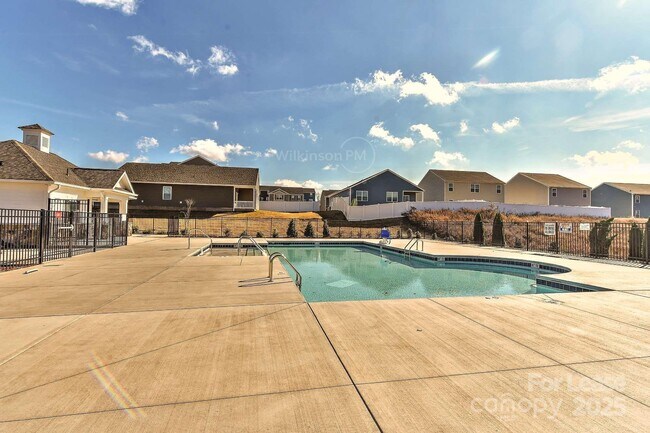 Building Photo - 157 Parker Claire Ln