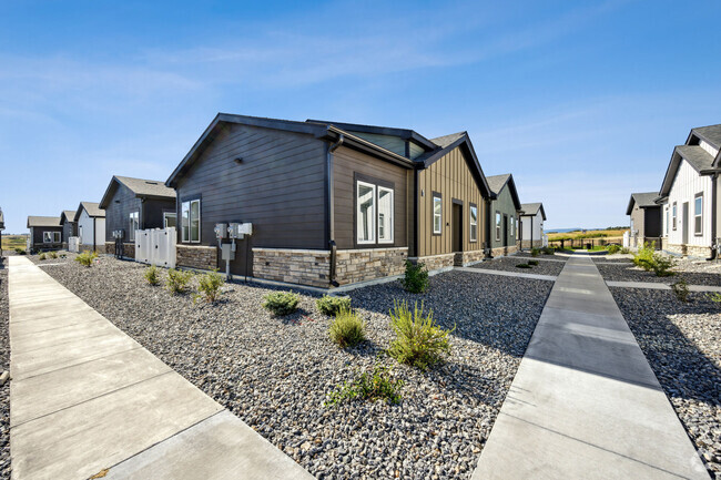 Building Photo - Citadel at Castle Pines