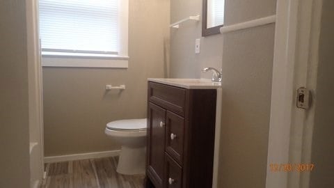 Building Photo - 5736 Worth St