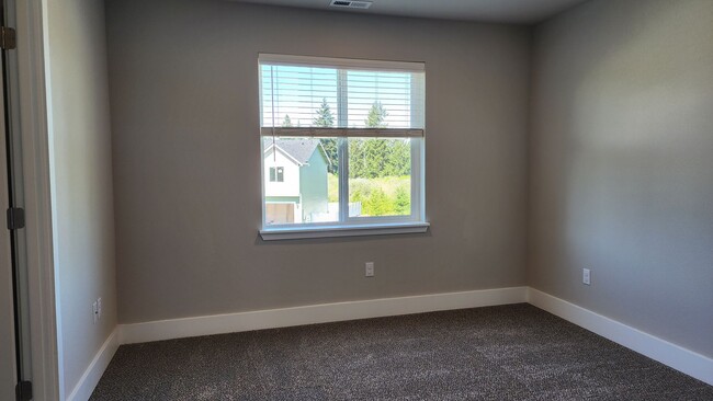 Building Photo - Yelm Creek Estates, New Construction 4 Bed...