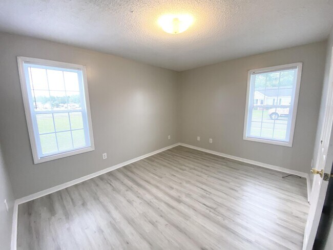 Building Photo - 229 Olive Branch Blvd