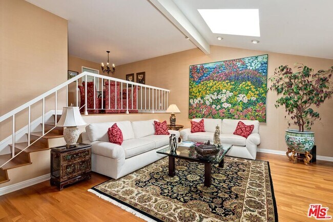 Building Photo - 17171 Palisades Cir