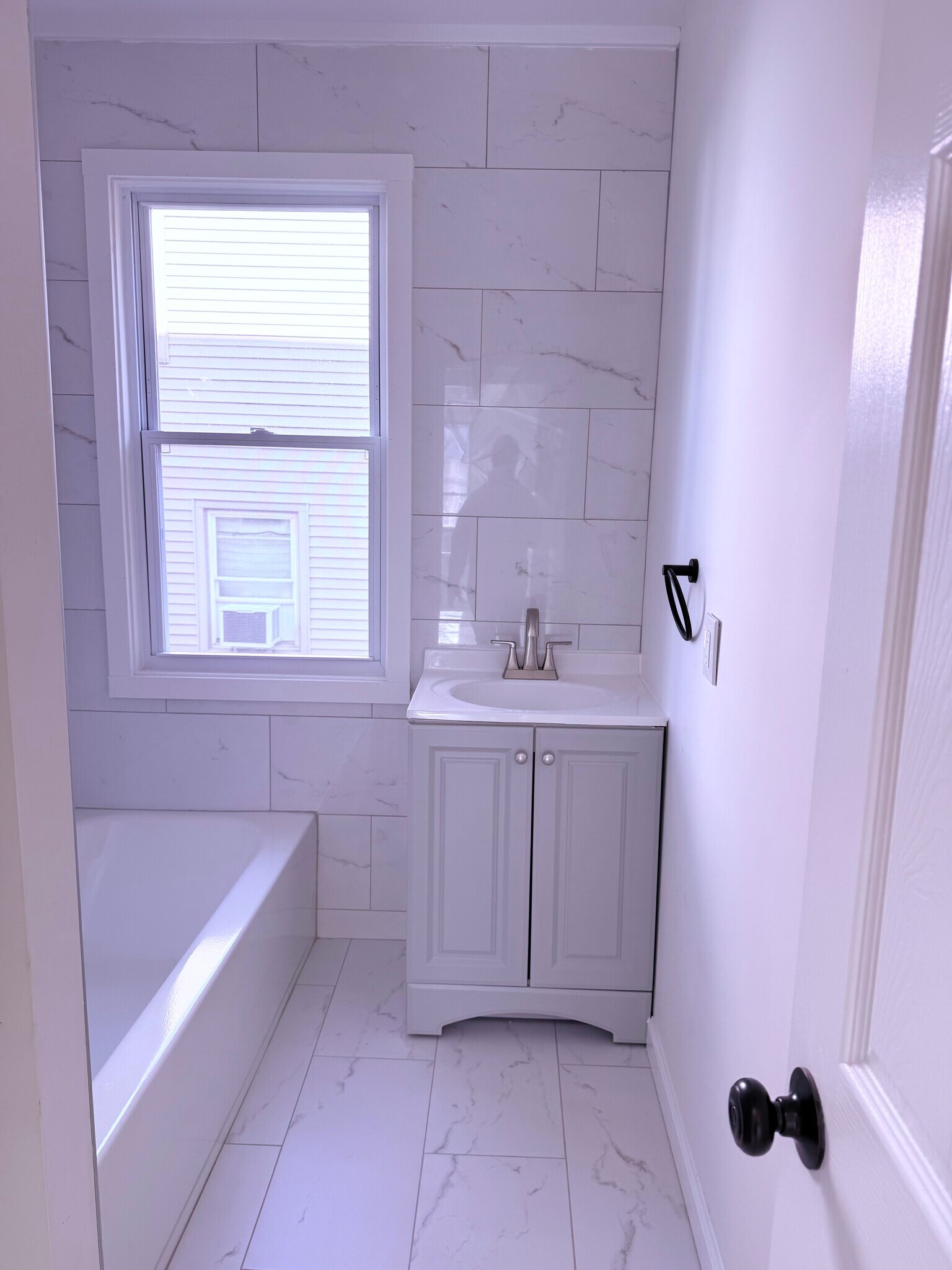 Building Photo - 175 Fairview Ave