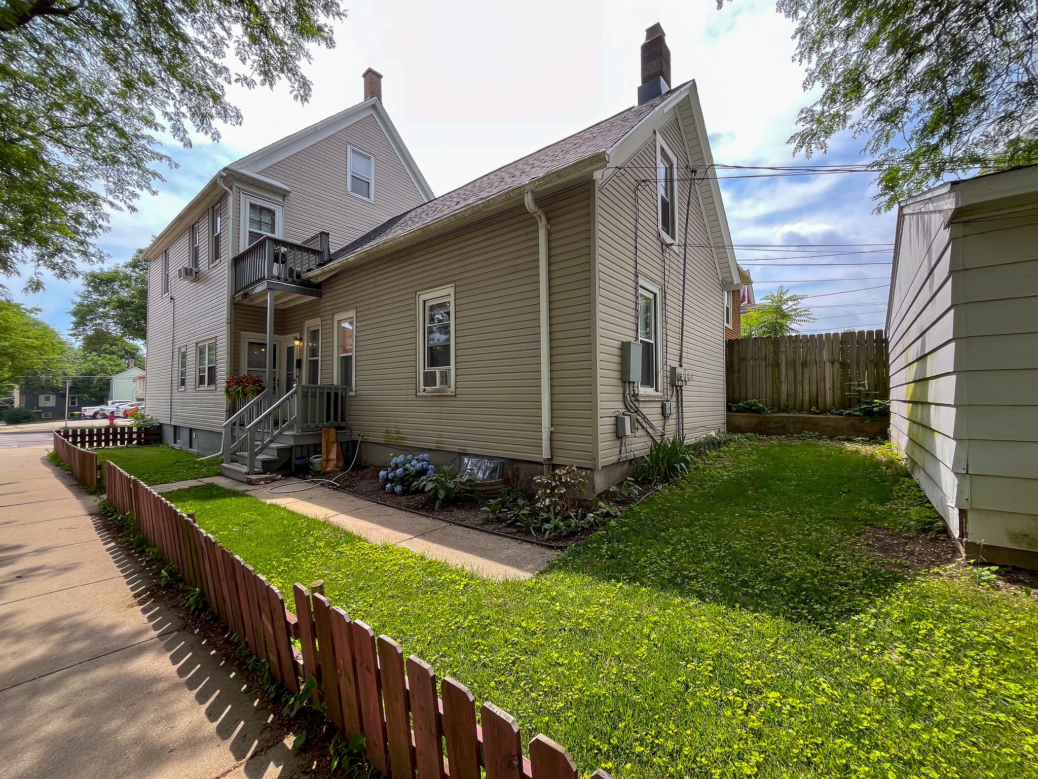 Exterior of house - 2477-2479 N Dousman St