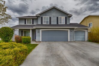 Building Photo - Beautiful home located in sought after Sundance Subdivision