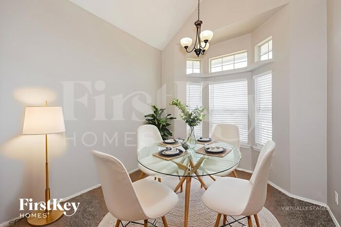 Building Photo - 2140 Birch Bend