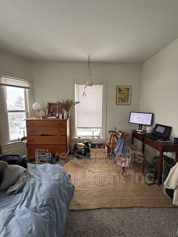 Building Photo - 194 North St