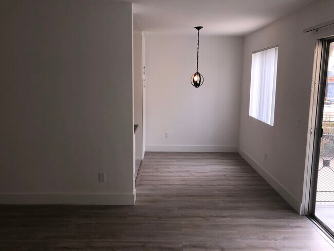 Building Photo - 216 S Occidental Blvd