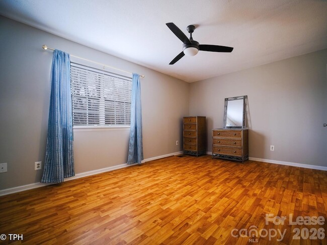 Building Photo - 6124 Heath Ridge Ct