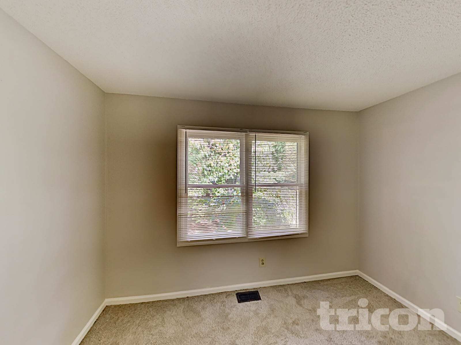 Building Photo - 5272 Ferry Creek Ln